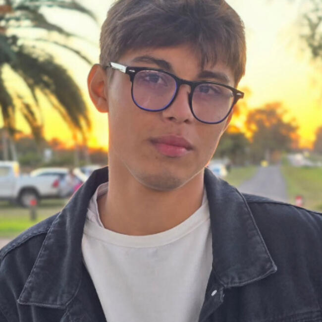 Babysitter in Trinidad: Francisco