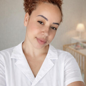 Babá em Nova Lima: Daniely