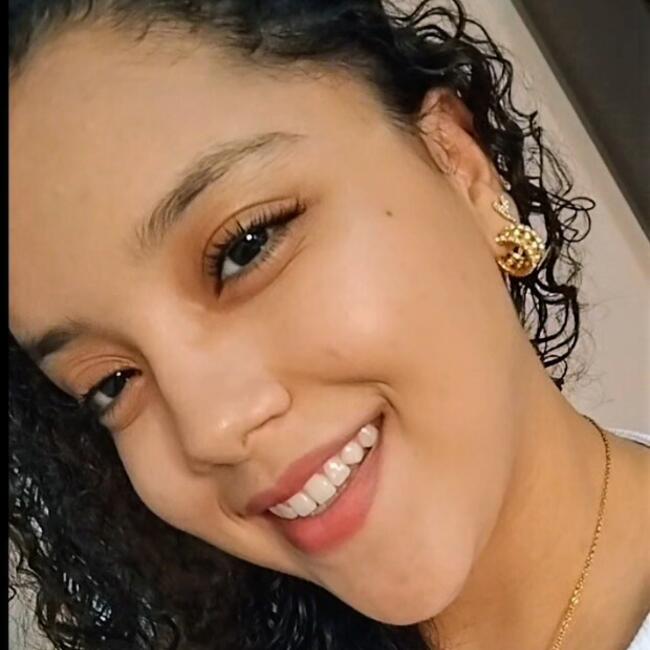 Babá em Maringá: Ana Vitória