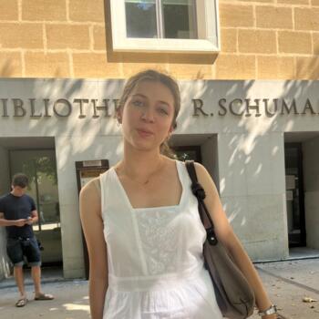 Baby-sitter Aix-en-Provence: Elsa