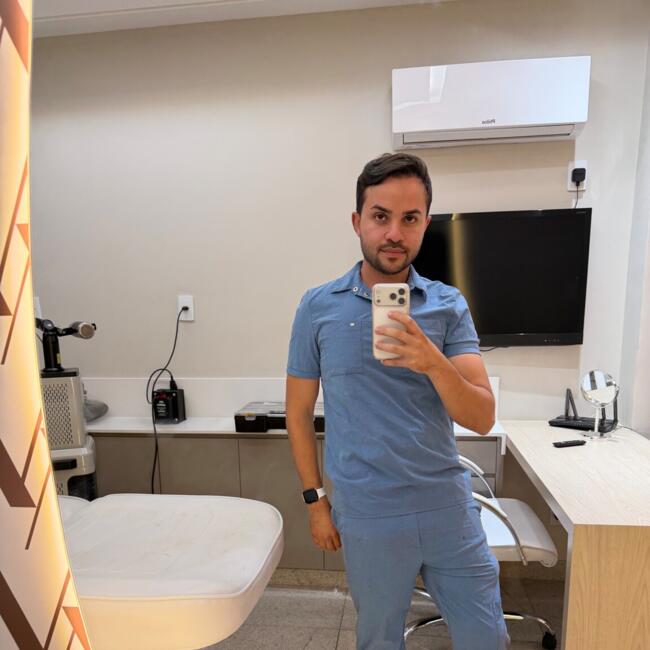 Babysitting job in Belo Horizonte: Pedro