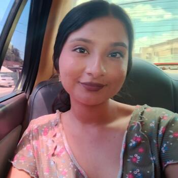 Babysitter in Ciudad Bolívar: Valeria