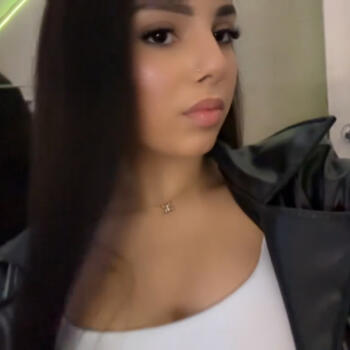 Babysitter in Schaarbeek: Samia