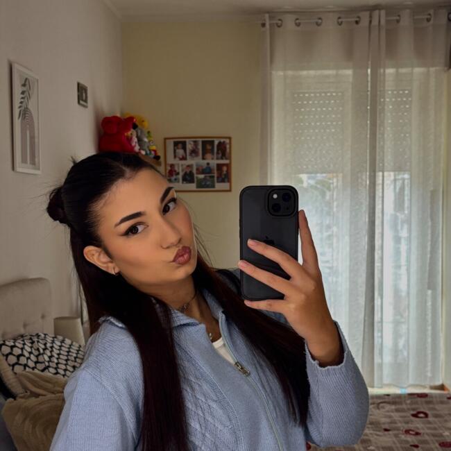 Babysitter in Palermo: Chiara Vallone