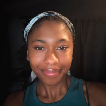 Babysitter in Oklahoma City: Cheire