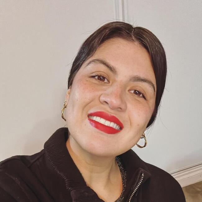 Babysitter in Paris: Matty