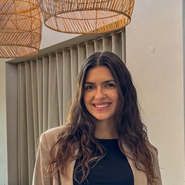 Babysitter em Estoril: Eva