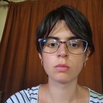 Babysitter in Saint-Quentin: Adelie