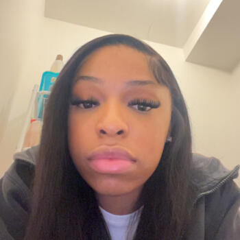 Nounou à Neuilly-sur-Marne: Hillary