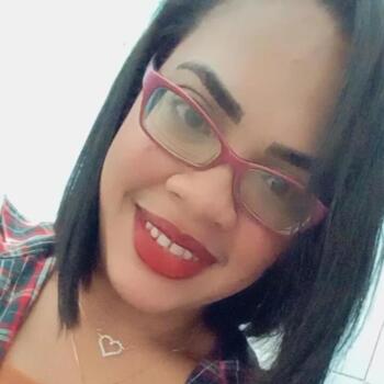Babysitter in Olinda: Yasmim