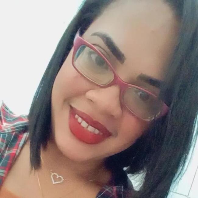 Babysitter in Olinda: Yasmim