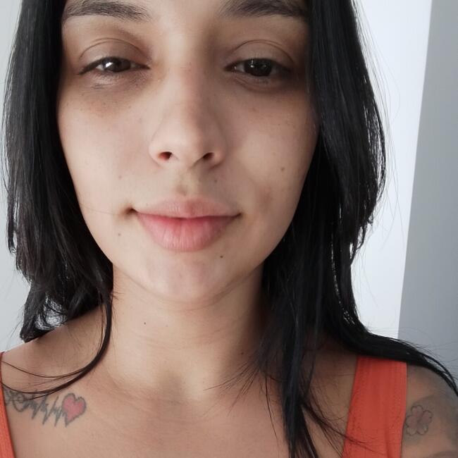 Emprego de babá em Goiânia: Tay
