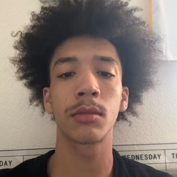 Babysitter in Sacramento: Rameses