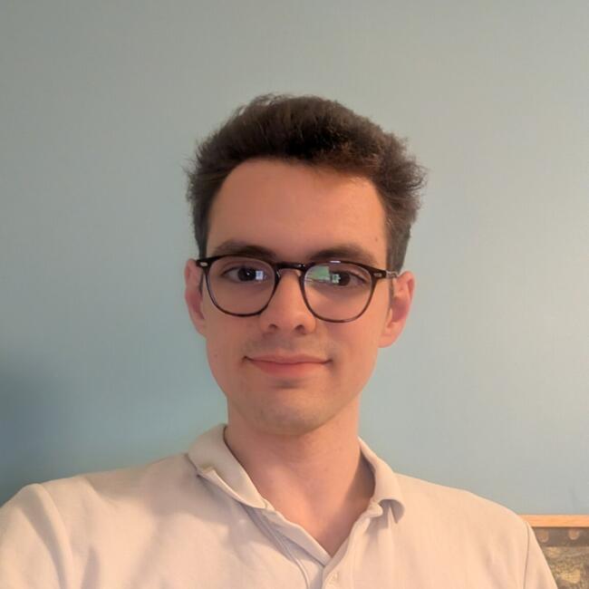 Babysitter in Romagnat: Alexandre