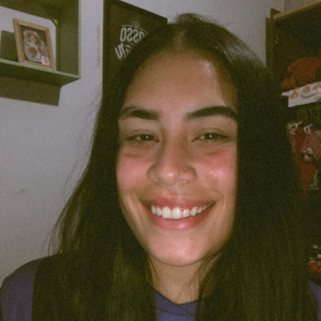 Babysitter in Cranves-Sales: Ana