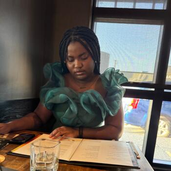 Babysitter Calgary: Doris