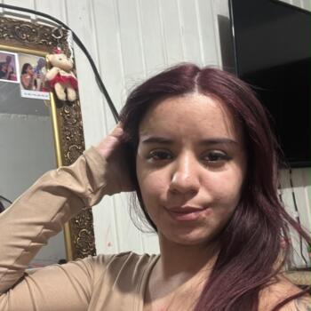 Babysitter Chapecó: Mayra