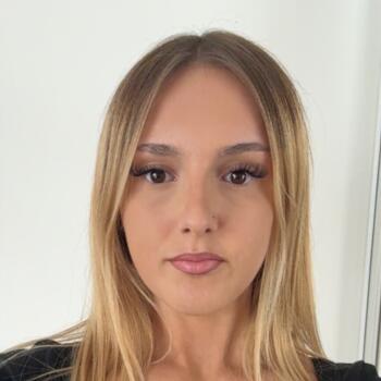 Babysitter Boulogne-Billancourt: Layla
