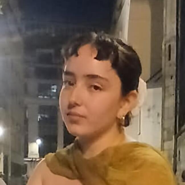 Babysitter in Antony: Jasmine