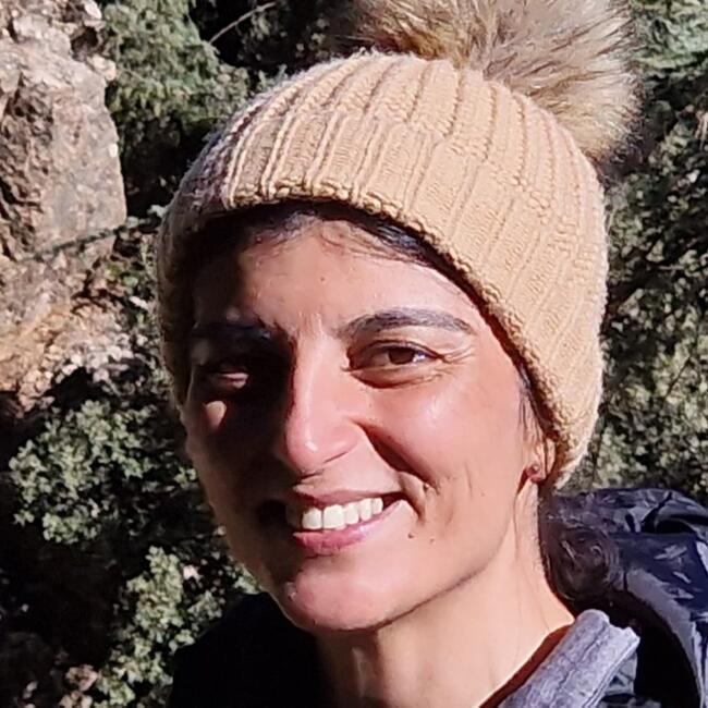 Babysitter in Aubervilliers: Nadia