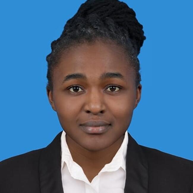 جليسة أطفال في الدوحة: Elicah