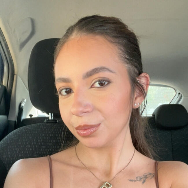 Babysitter in Aguaí: Beatriz