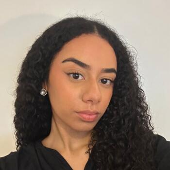 Babysitter in Rouen: Amalia