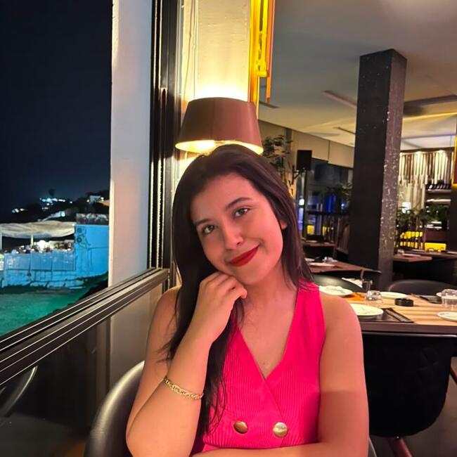 Babysitter in Tunis: Ikram