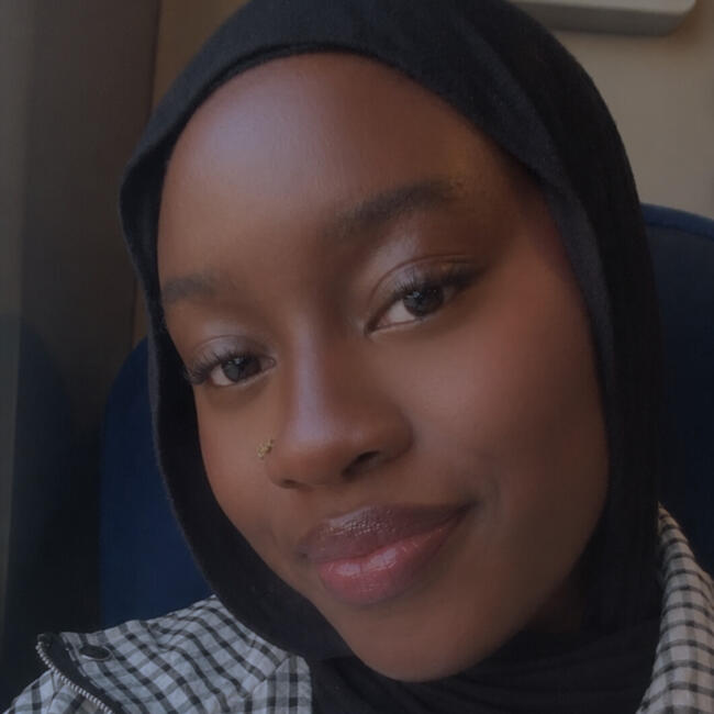 Baby-sitter à Blois: Oumou