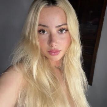 Babysitter Porto Alegre: Flávia