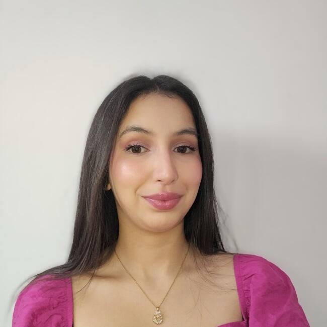 Babysitter in Toulouse: IMENE