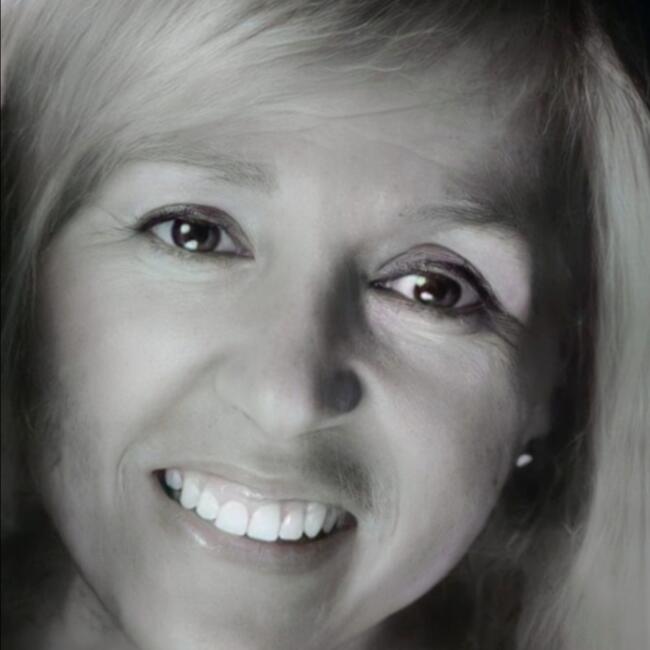 Babysitter em Charneca de Caparica: Ana Barradas