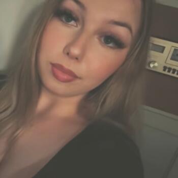 Babysitter in Binche: Lea