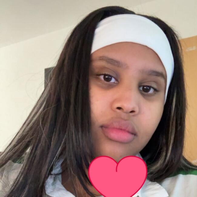 Babysitter in Auvernier: Tasnim