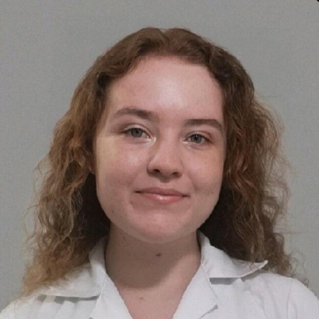 Babysitter in Niterói: Shabelli