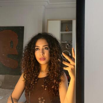 Babysitter in Tunis: Salma