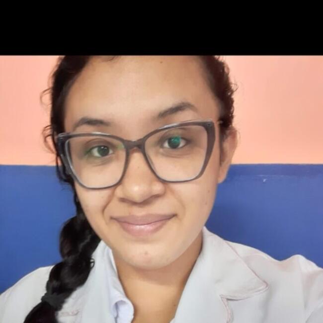 Babá em Belém: Ana