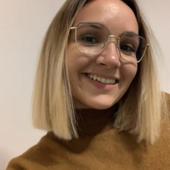 Baby-sitter in Châteauroux: Léa