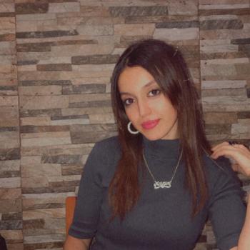 Niñeras en Lejona: Nesrine