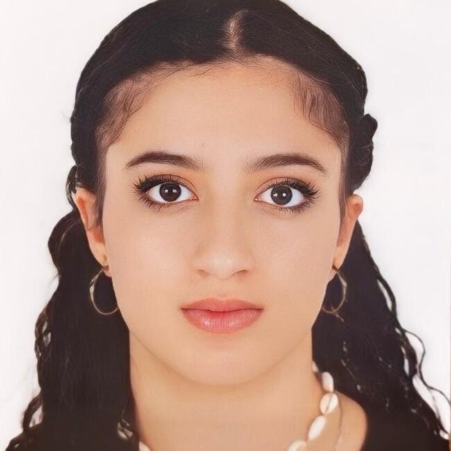 Baby-sitter in Moncton: Malak