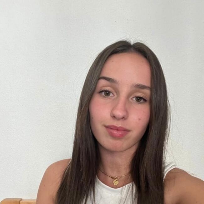 Babysitter in Toulouse: Mélissa