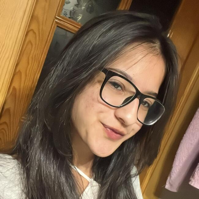 Niñera en Segovia: Monika