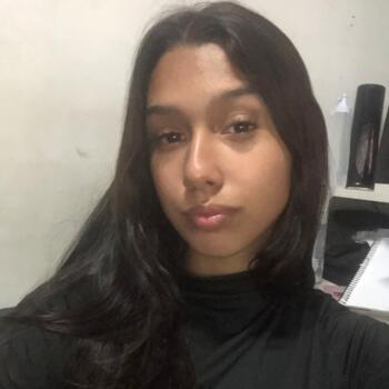 Babysitter in Curitiba: Milena