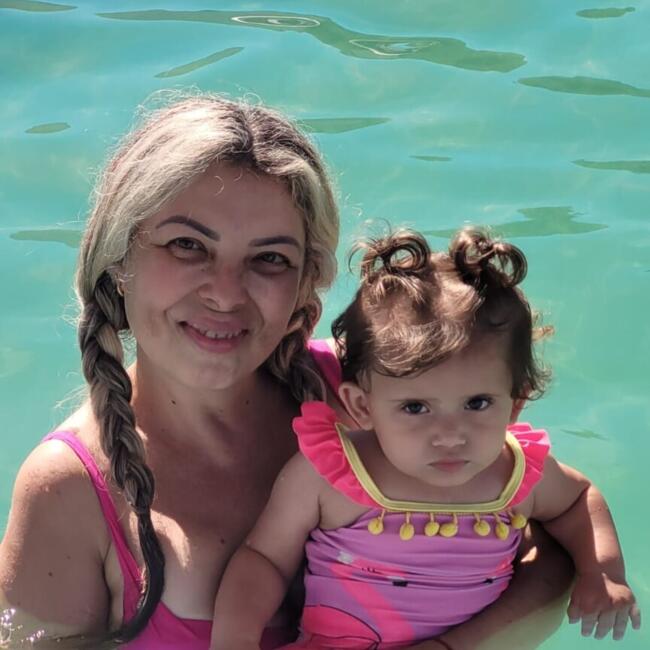 Emprego de babá em Canoas: Patricia