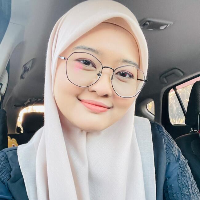 Babysitting job in Taman Bukit Skudai: Siti