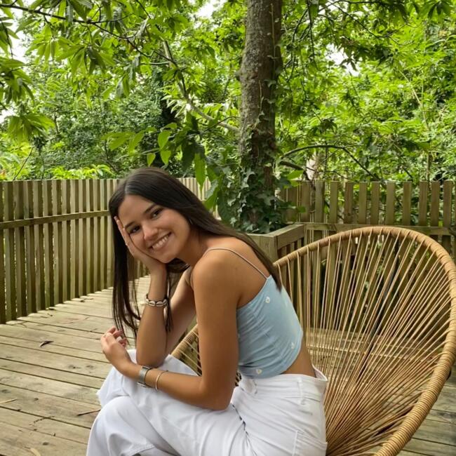 Babysitter in Munich: Tania