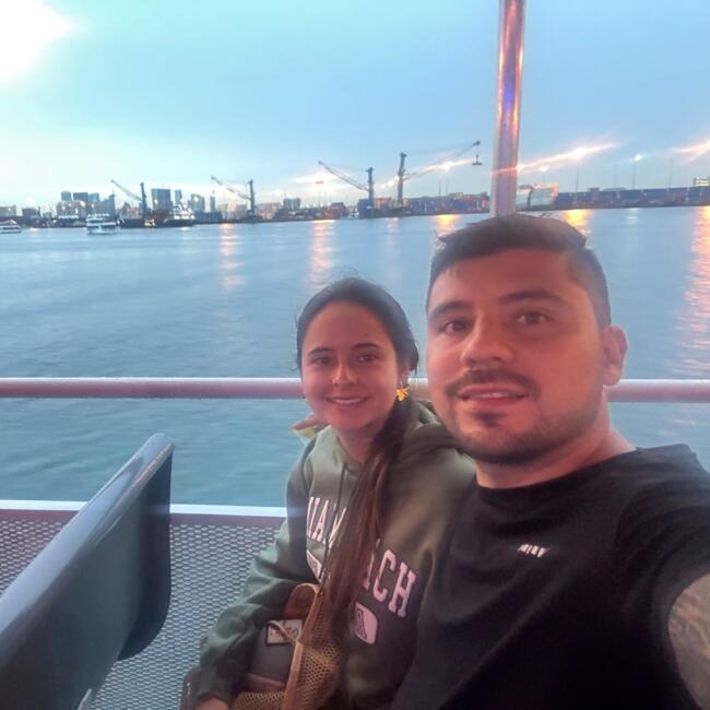 Babysitting job in Villamaría: Laura