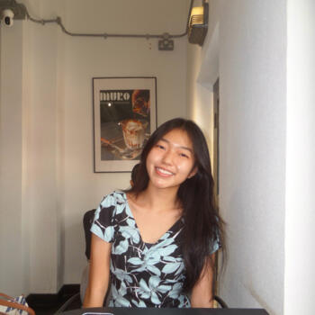 Pengasuh di Singapore Island: Chloe