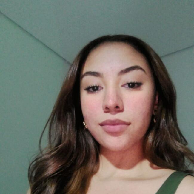 Babysitter in Ribeirão Preto: Leticia