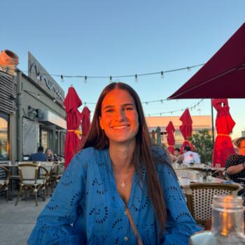 Babysitter in Nîmes: Agathe